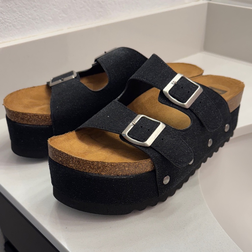 Stylish Black Double-Buckle Mules